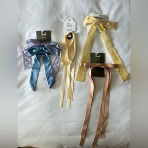 Bundle of NWT Bows
